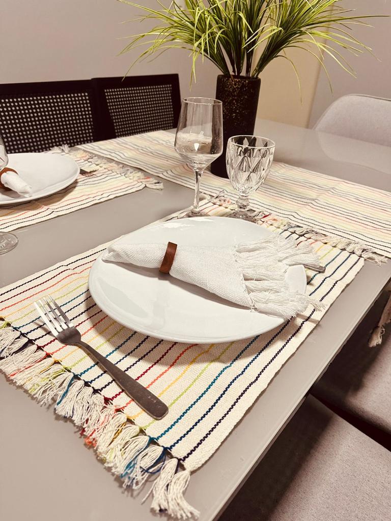 Par Jogo Americano Linha Cru com Listra Arco Íris Listra Fina