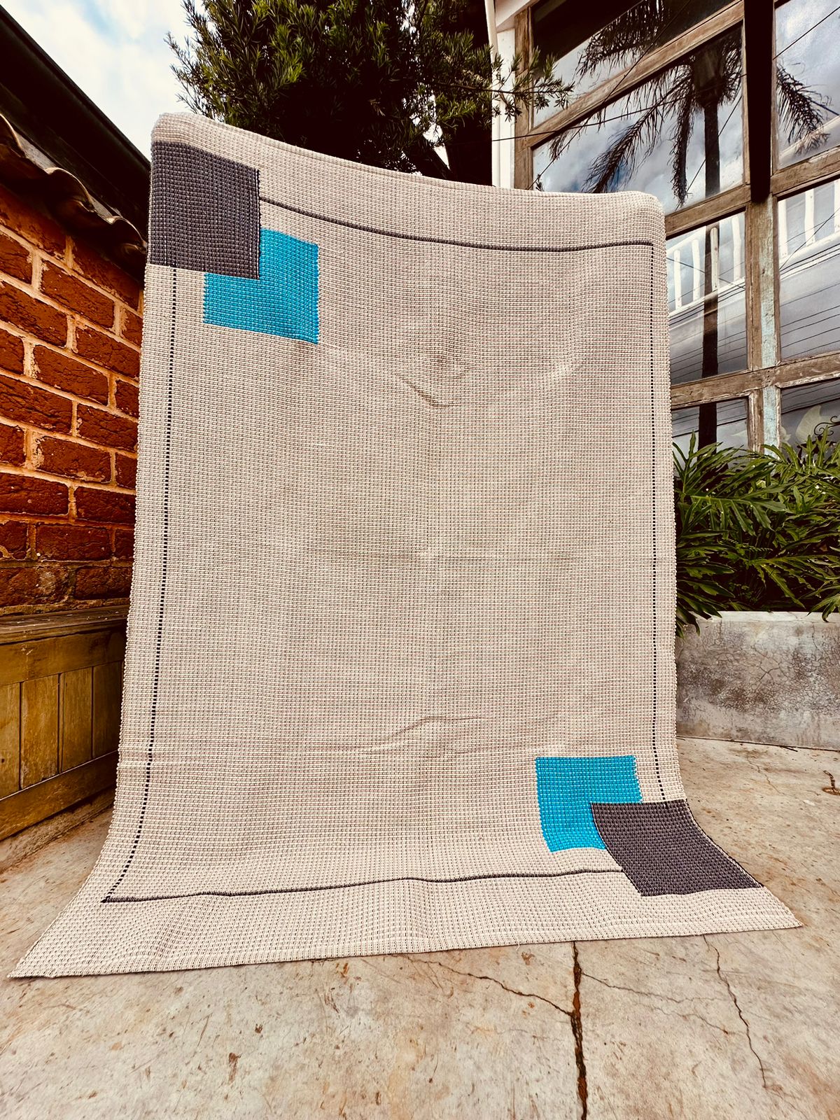 Tapete Linha Trabalhado Moldura Azul 1,50x2,00m