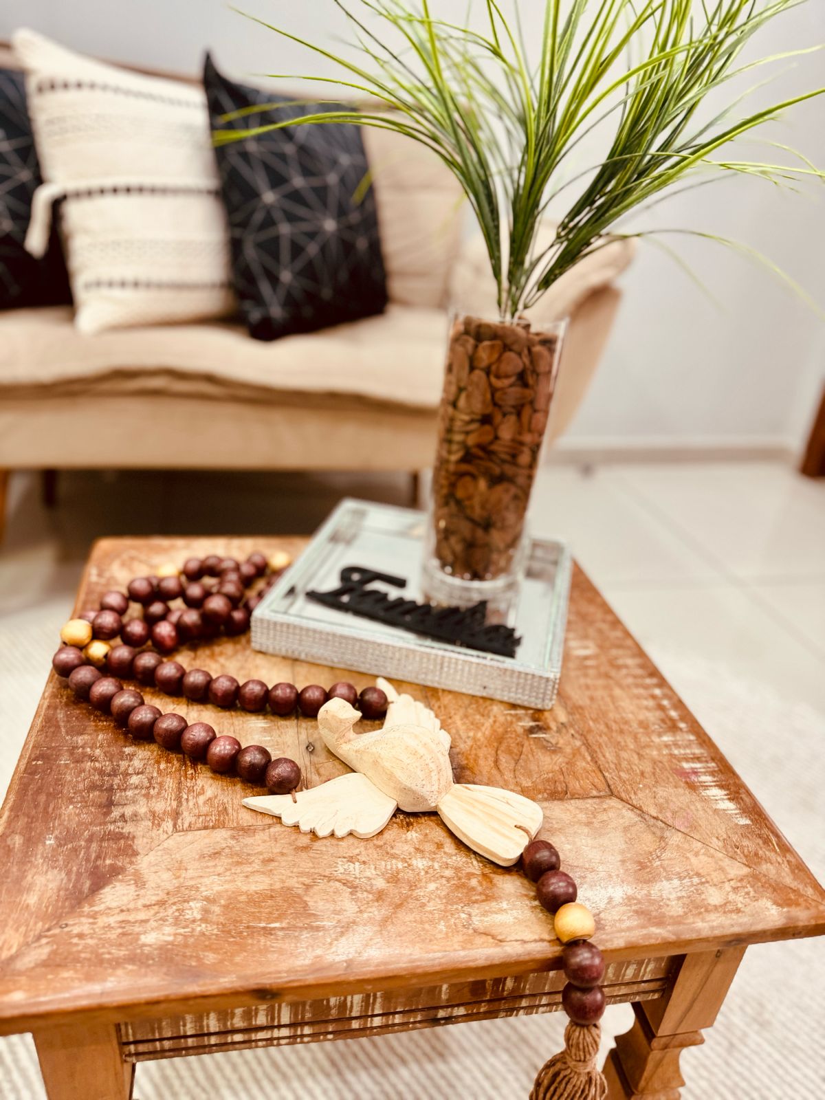 Colar / Terço de Mesa Decorativo Divino Vinho