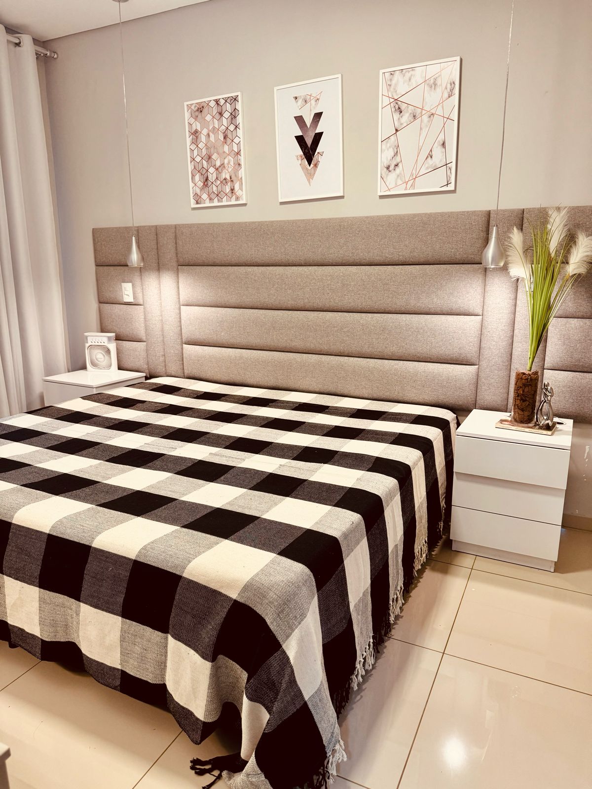 Colcha para Cama Queen 2,40x2,60m Artesanal Xadrez Preta e off white