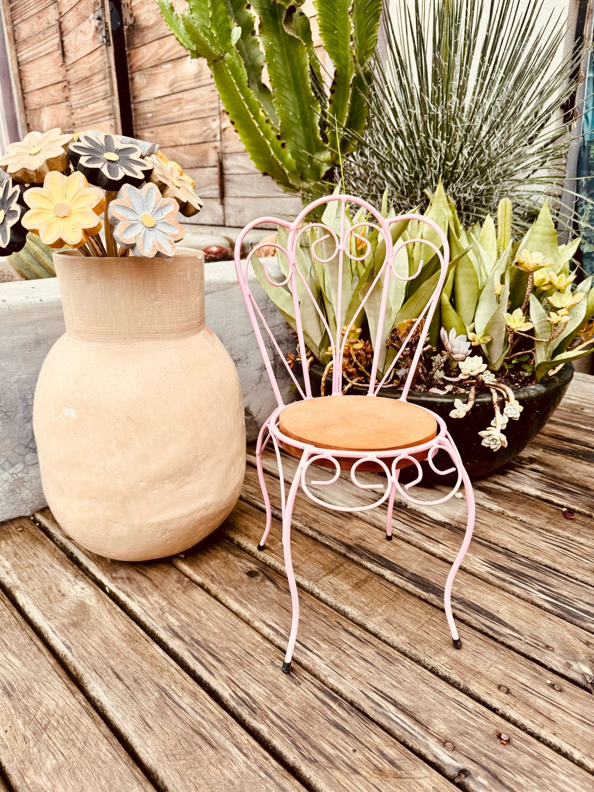 Cadeirinha Infantil / Jardim em Ferro e Madeira Rosa P