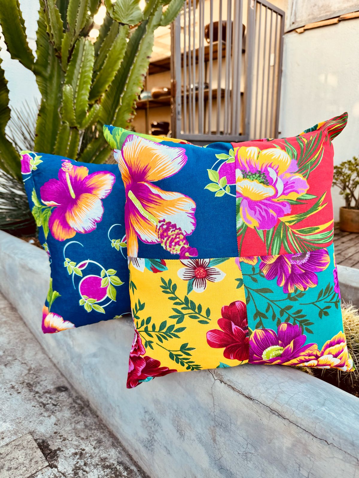 Capa para Almofada em Retalho Chita Dupla Face Azul 45x45