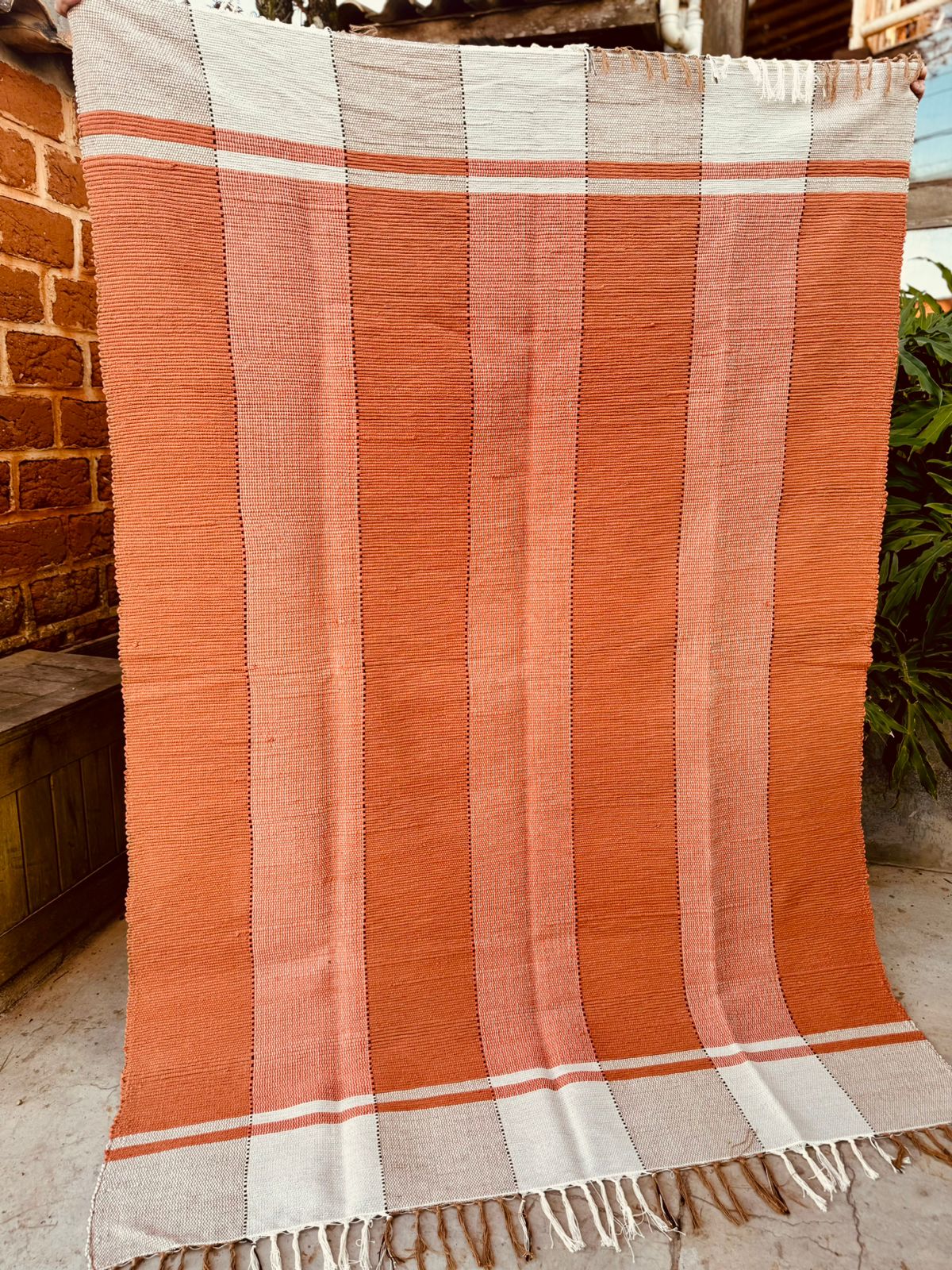 Tapete em Malha Moldura Laranja 1,50x2,00m