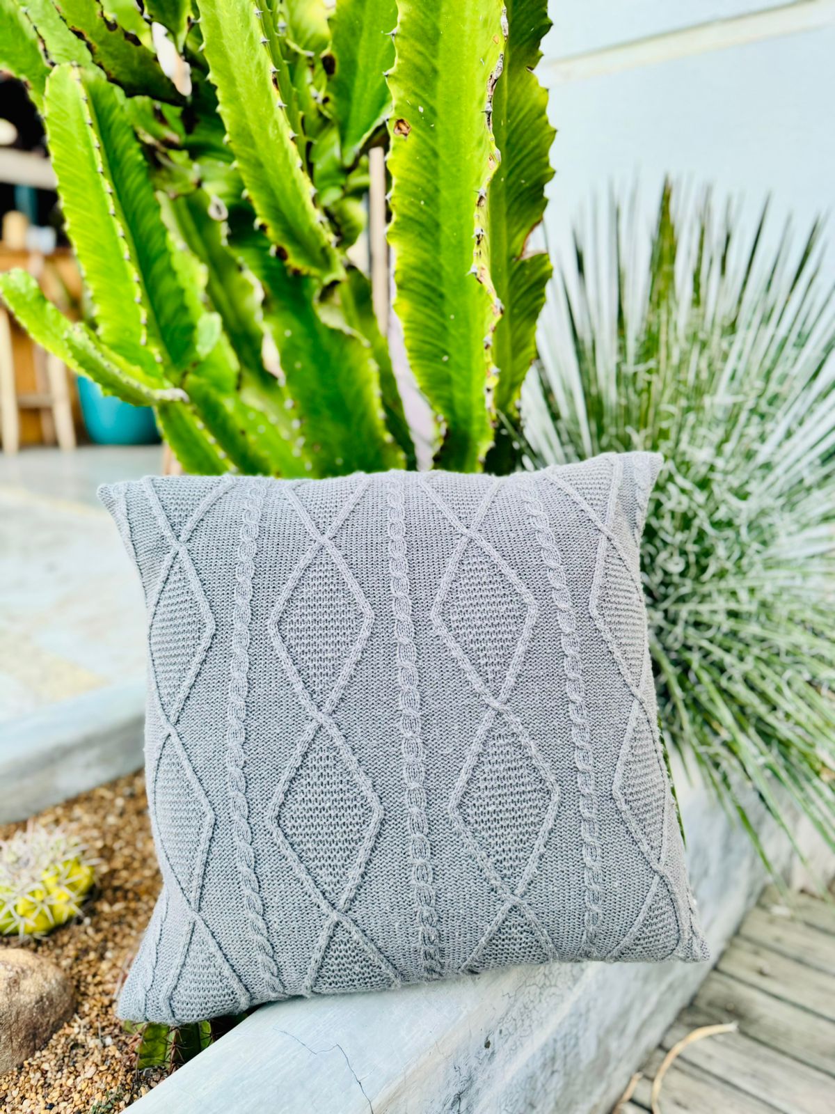 Capa de Almofada Decorativa Trico Cinza Claro 45x45cm