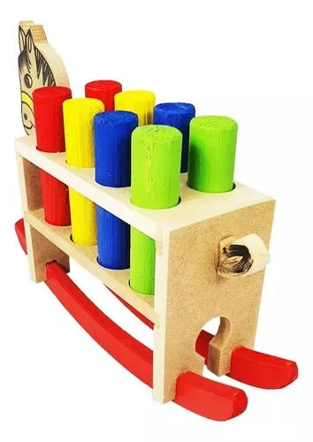 Brinquedo Cavalinho Balanço Com Pinos Encaixe Coloridos