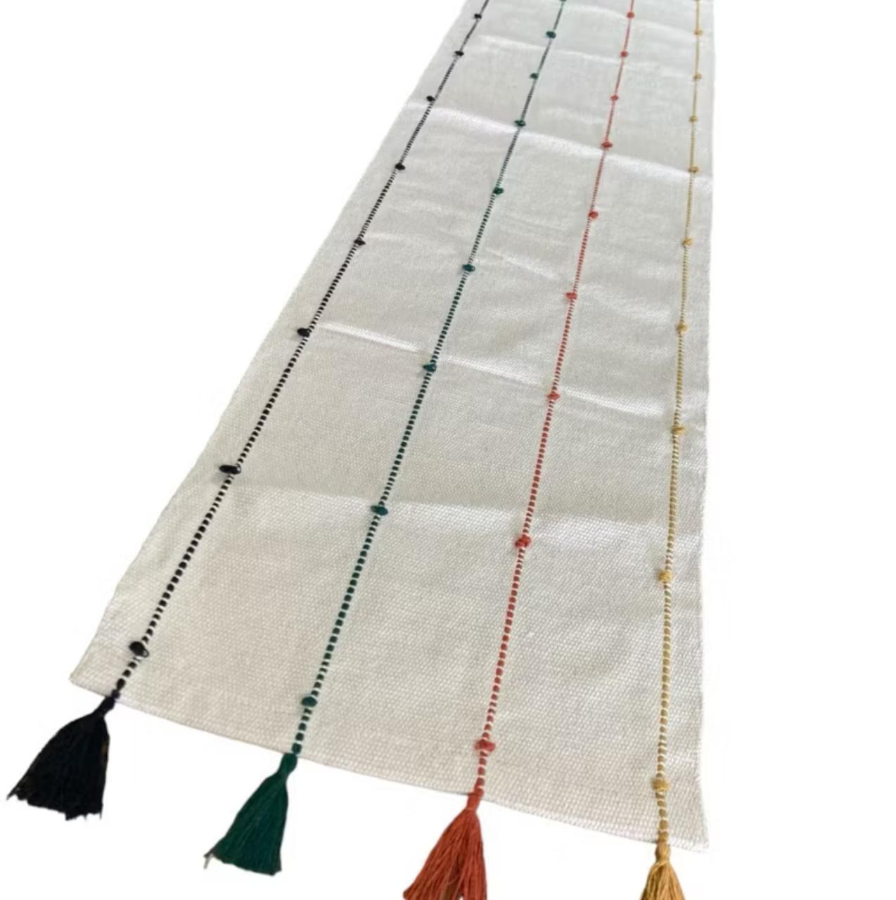 Caminho de Mesa Algodão com Pompom Mostarda, Terra, Verde e Preto