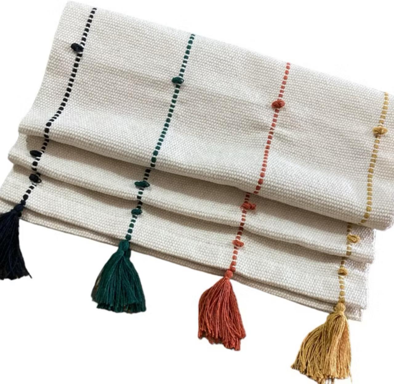 Caminho de Mesa Algodão com Pompom Mostarda, Terra, Verde e Preto