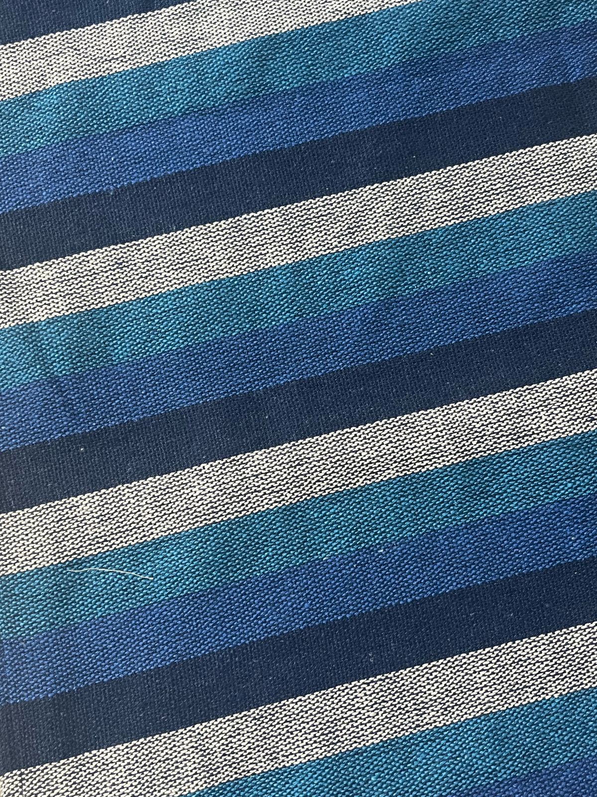 Caminho de Mesa Algodão Azul e Cinza sem Franja 1,5m