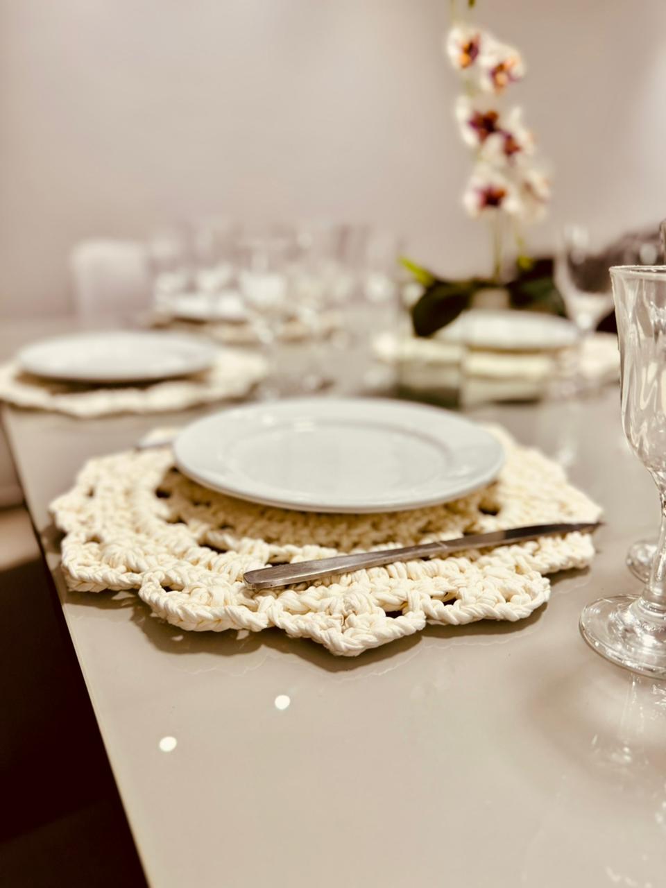 Sousplat de Crochê em Malha Cru Kit com 6