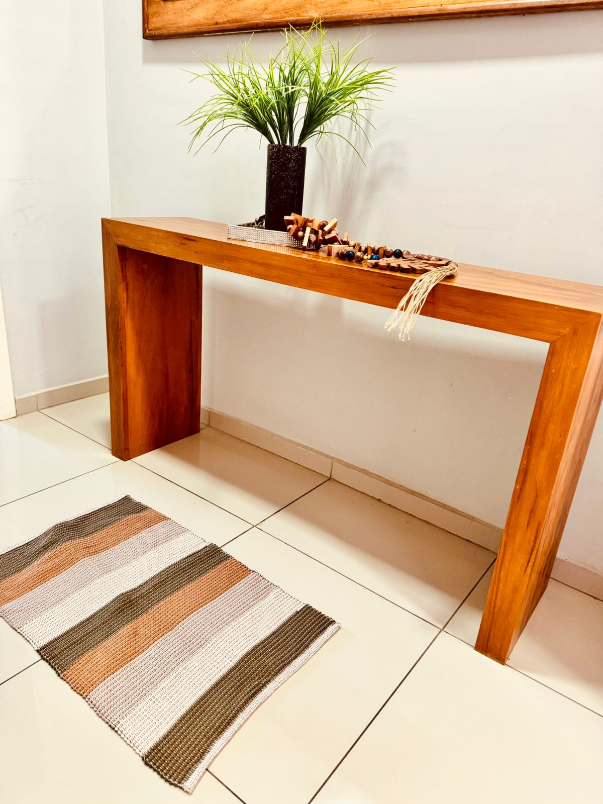 Tapete em Linha Listrado Verde e Marrom 48x78cm