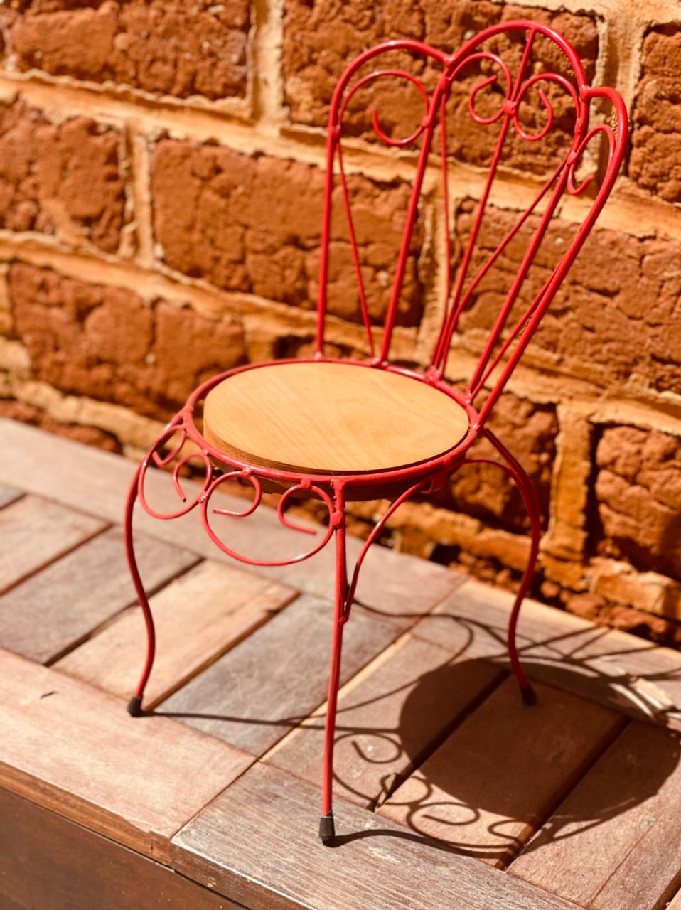 Cadeirinha Infantil / Jardim em Ferro e Madeira Vermelha P