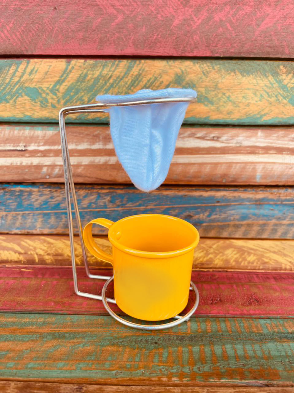 Mini Suporte Cromado Coador de Café com Caneca Amarelo 100mL