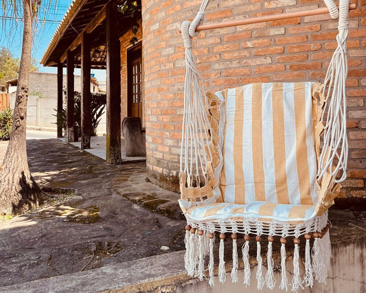 Cadeira De Balanço De Bolinha - Mostarda com Listra Cru