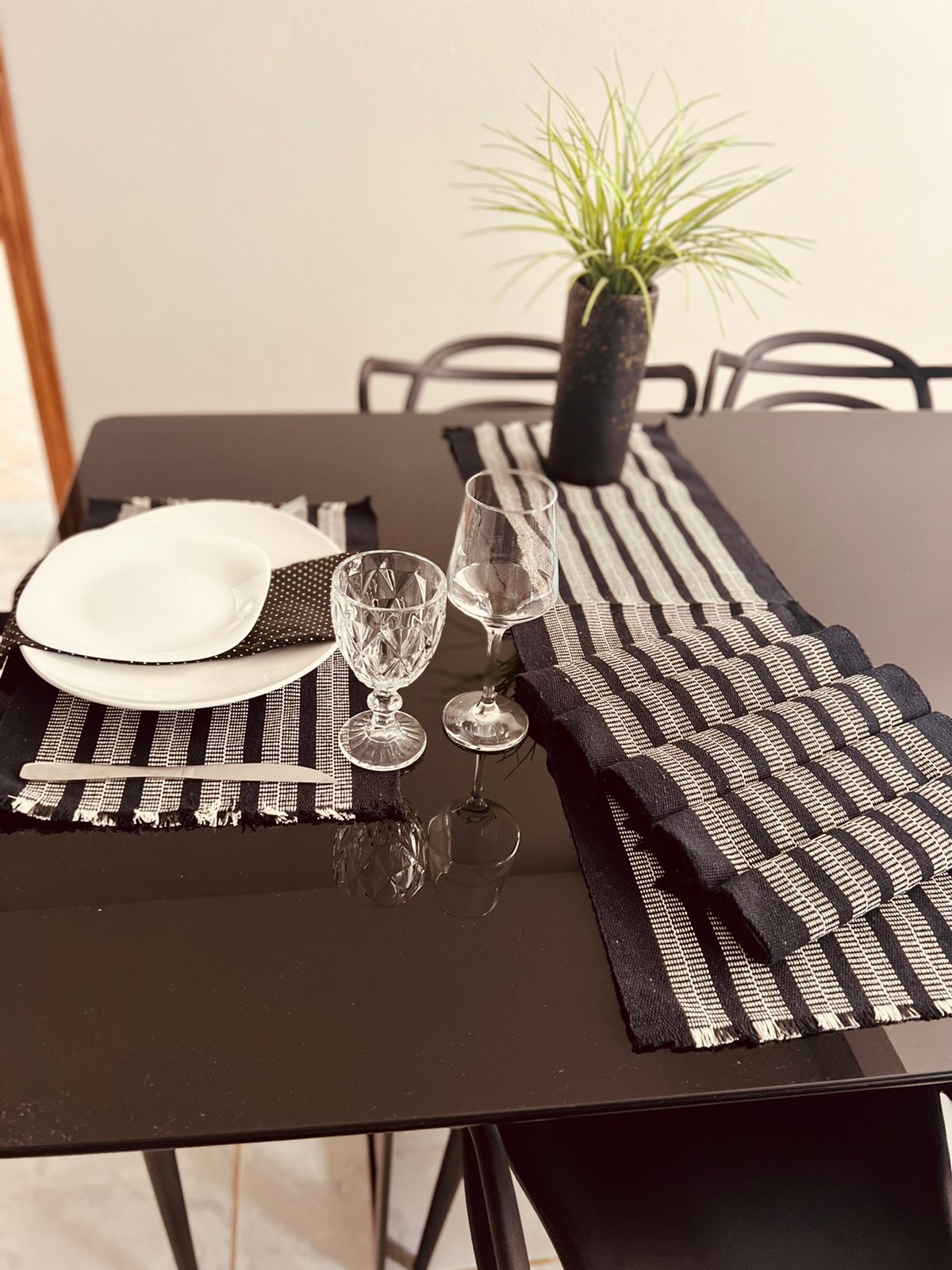 Jogo Americano Comum Preto 7 Peças