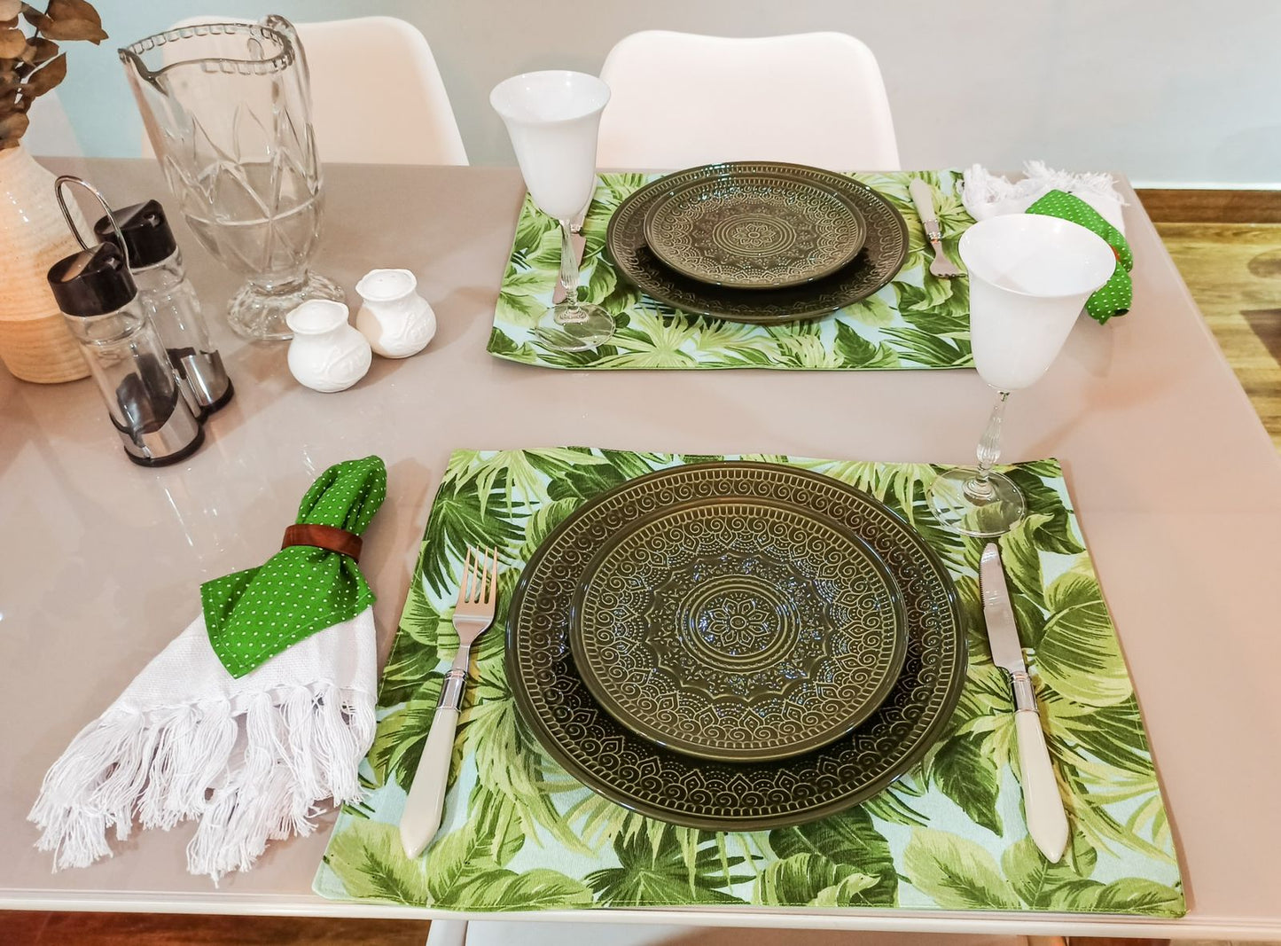 Lugar Americano Dupla Face Impermeável Folhas Verde