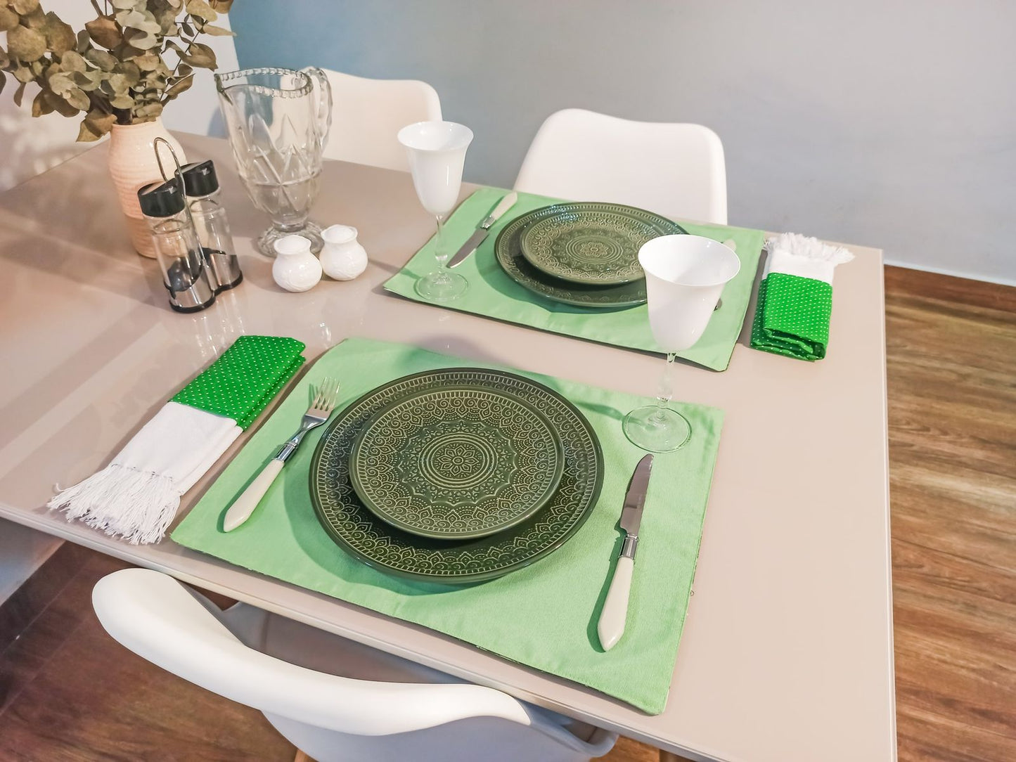 Lugar Americano Dupla Face Impermeável Folhas Verde