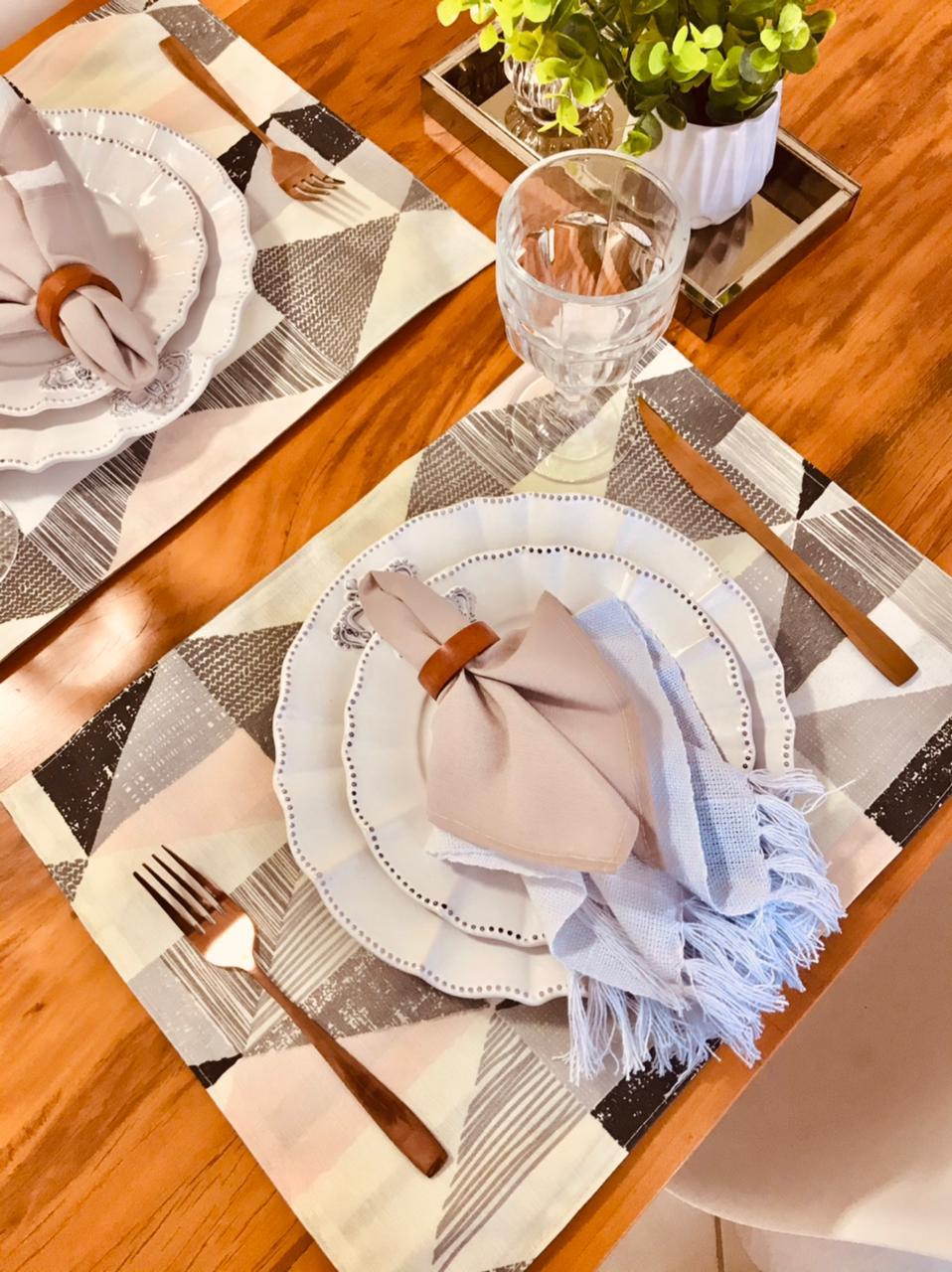 Lugar Americano Dupla Face Impermeável Triângulo Rosê