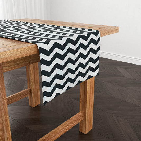 Caminho de Mesa Impermeável Belize Chevron Preto