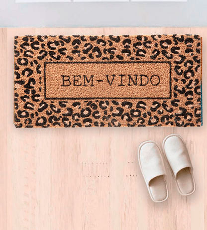 Tapete Bem Vindo Fibra de Coco Antiderrapante Bem Vindo Onça