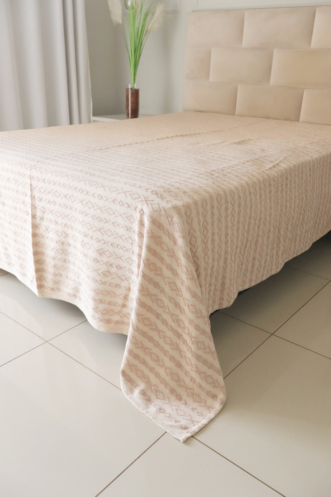 Colcha Casal Riachuelo Cru e Rosê 2,10x2,40m