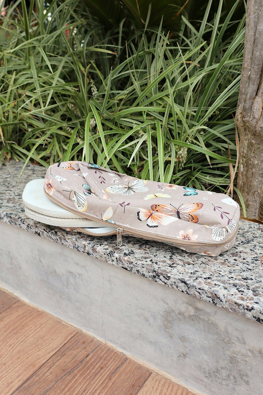 Necessaire Porta Chinelos Borboletas Neutro