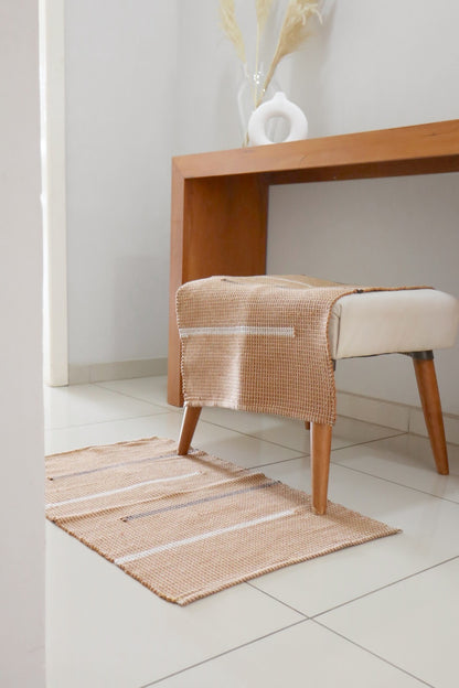 Tapete em Linha Capri Mostarda 48x78cm