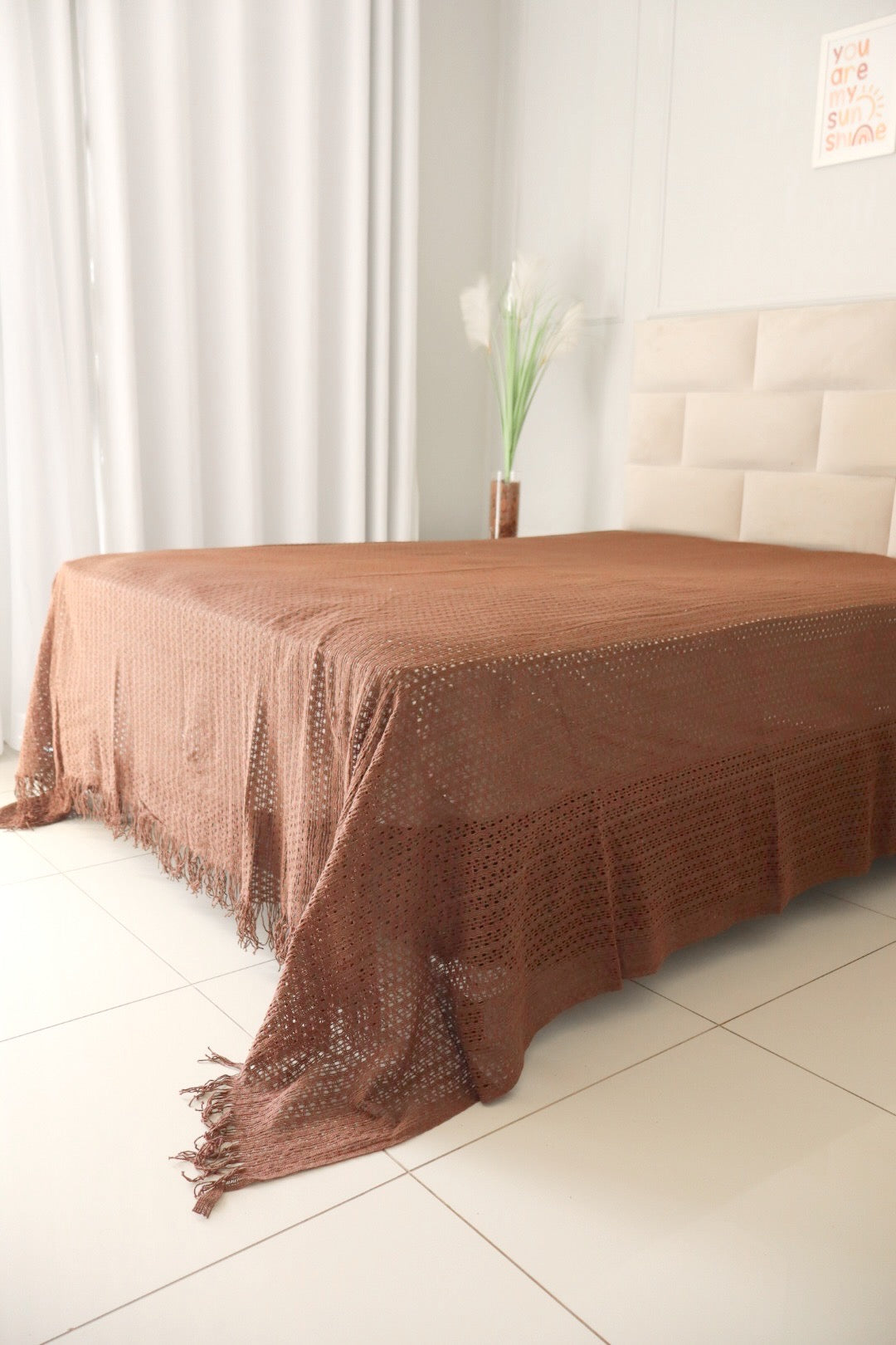 Colcha para Cama Casal em Renda Marrom 2,30x2,90m