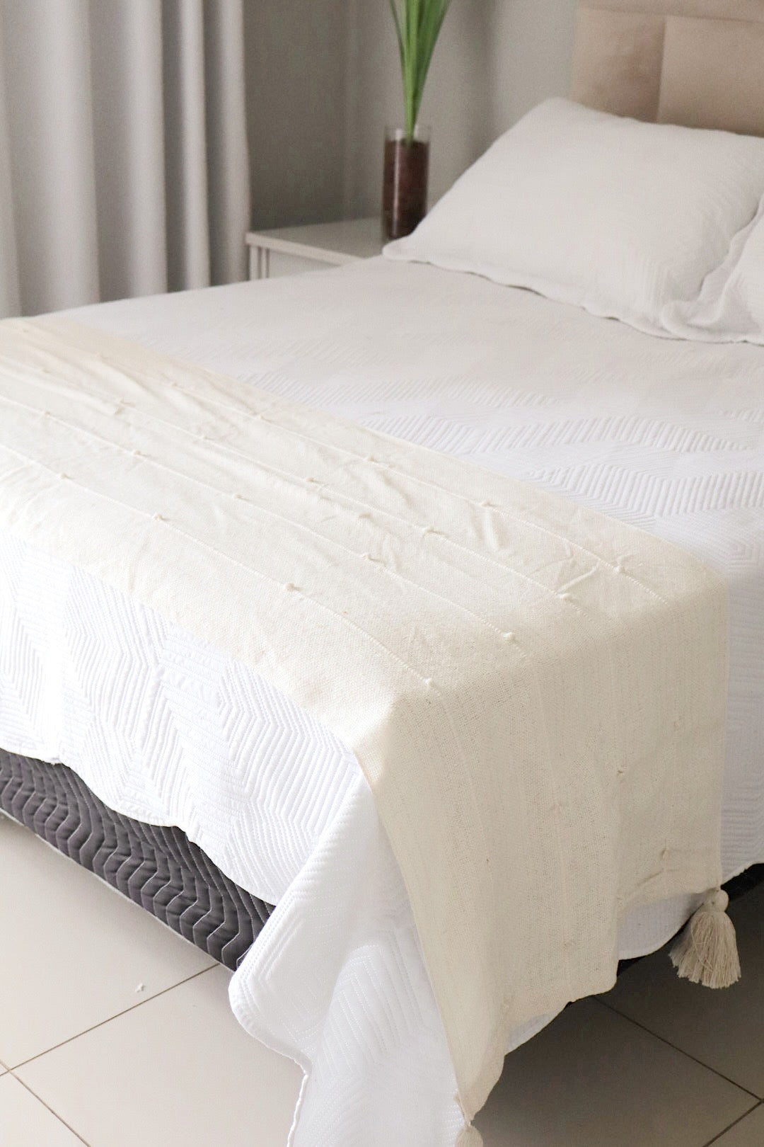 Peseira de Algodão com Pompom Cru Boho 0,50x2,30m