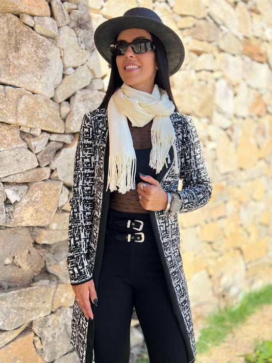 Blusa Tricot Cardigan Estampado Preto