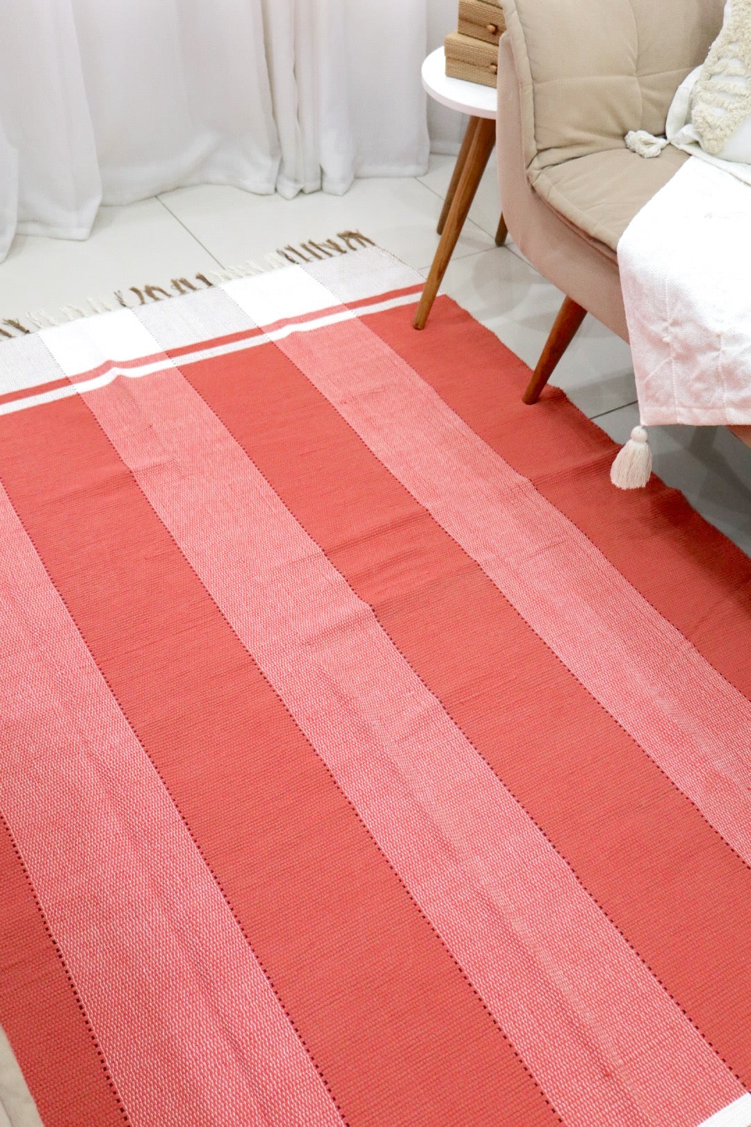 Tapete em Malha Moldura Vermelho 1,50x2,00m