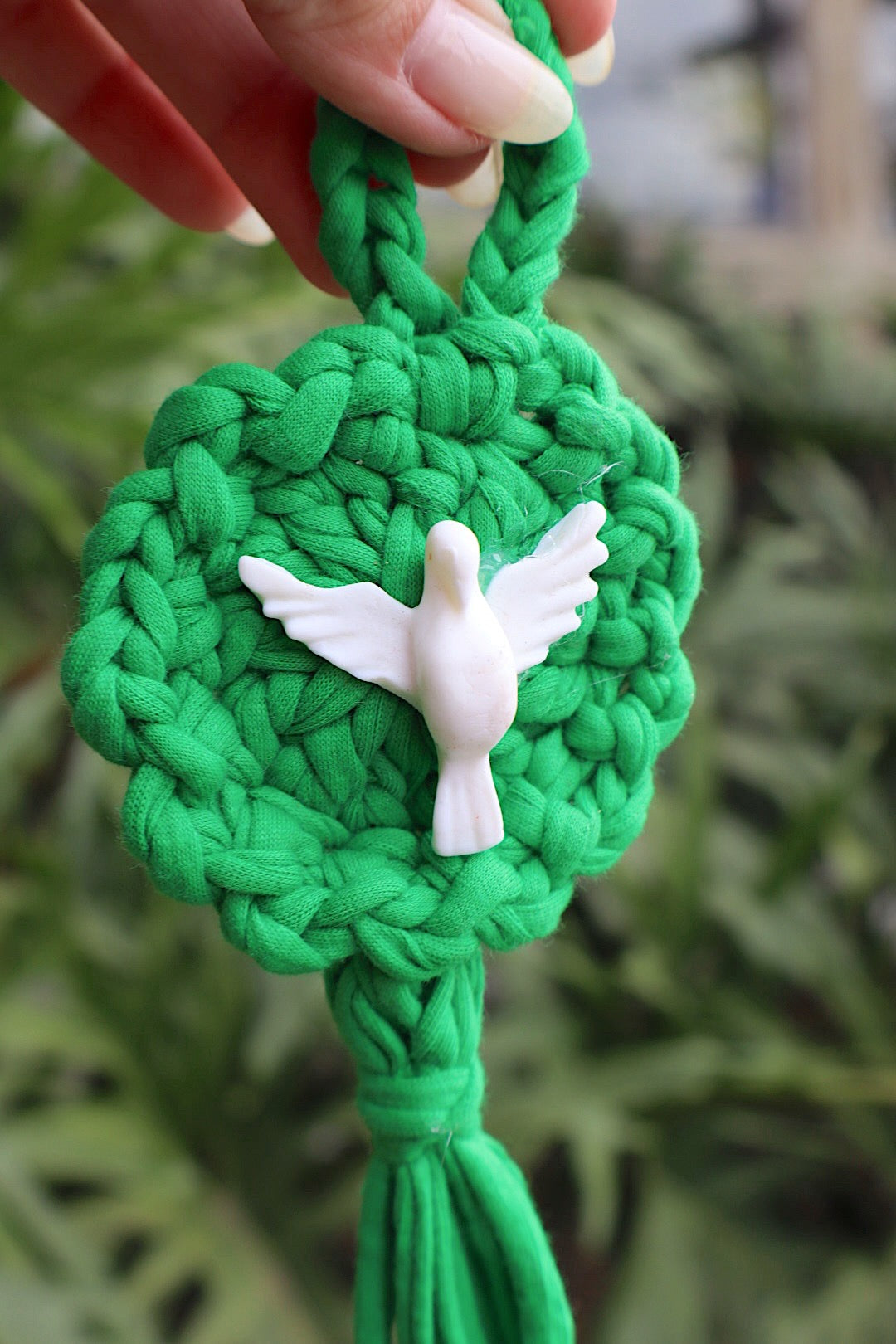 Mandala em Malha com Divino Espírito Santo Verde Bandeira