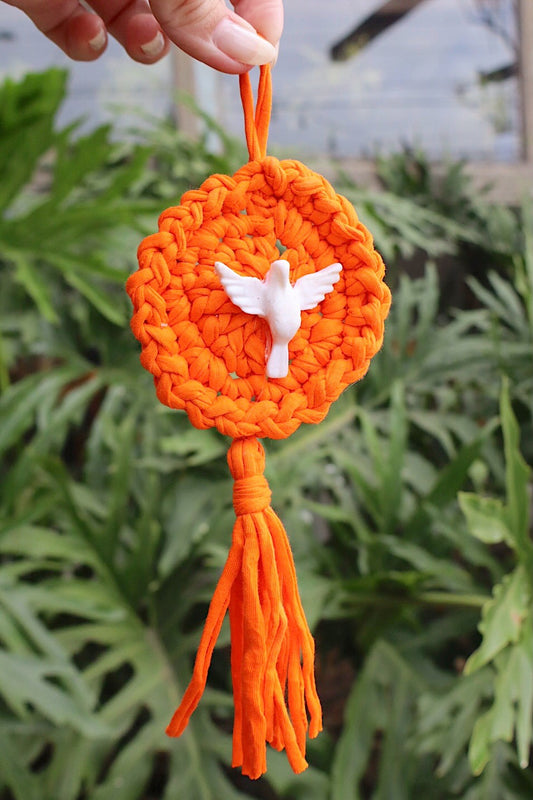 Mandala em Malha com Divino Espírito Santo Laranja