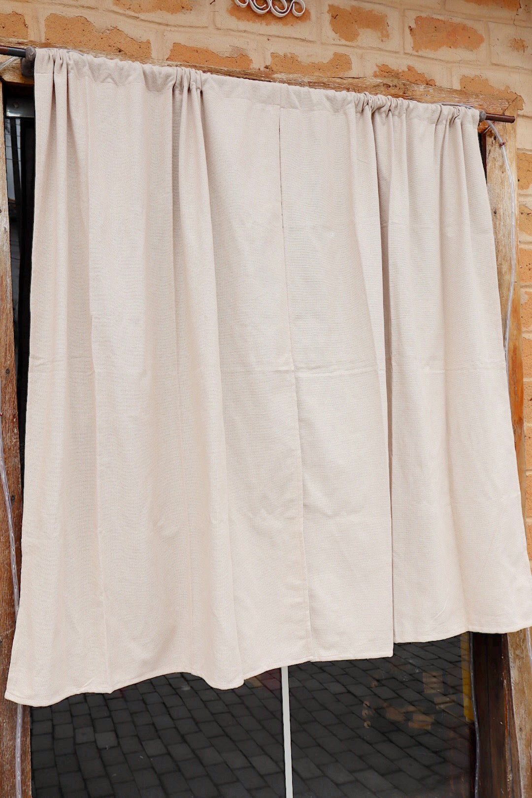 Cortina Algodão Lisa Bege 1,40mx2,00m