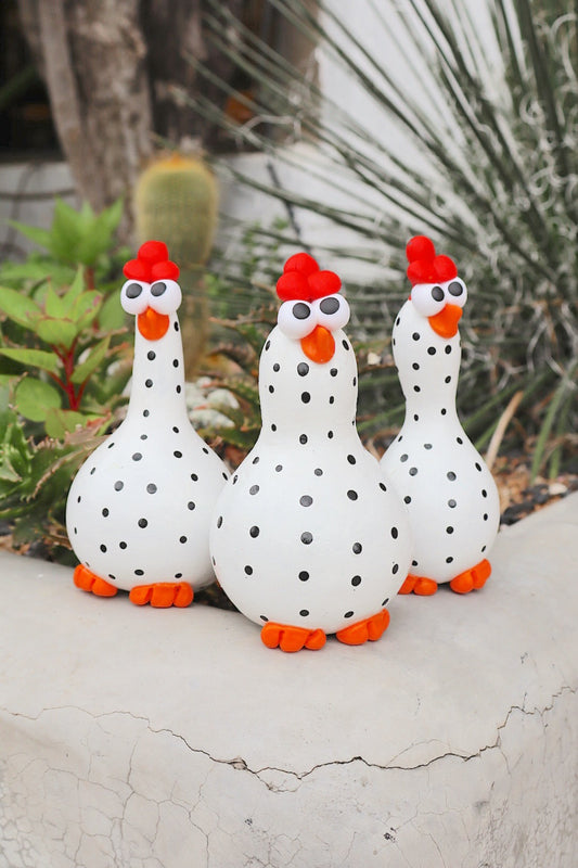 Trio Galinha em Cabaça Branco Poá