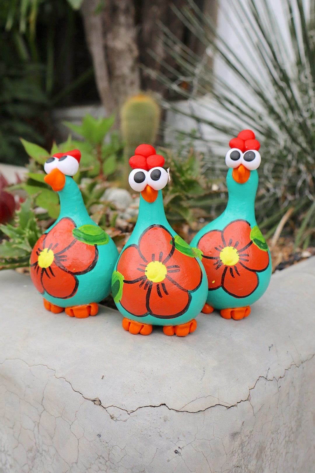 Trio Galinha em Cabaça Tifanny