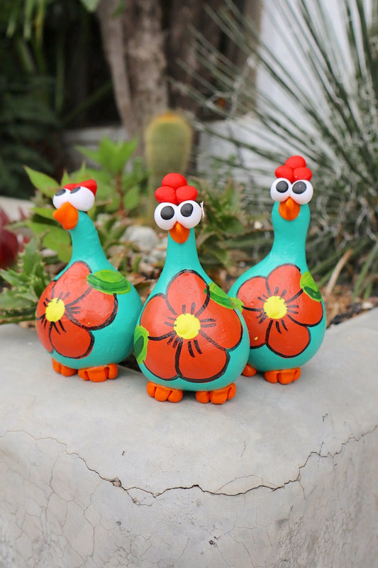 Trio Galinha em Cabaça Tifanny