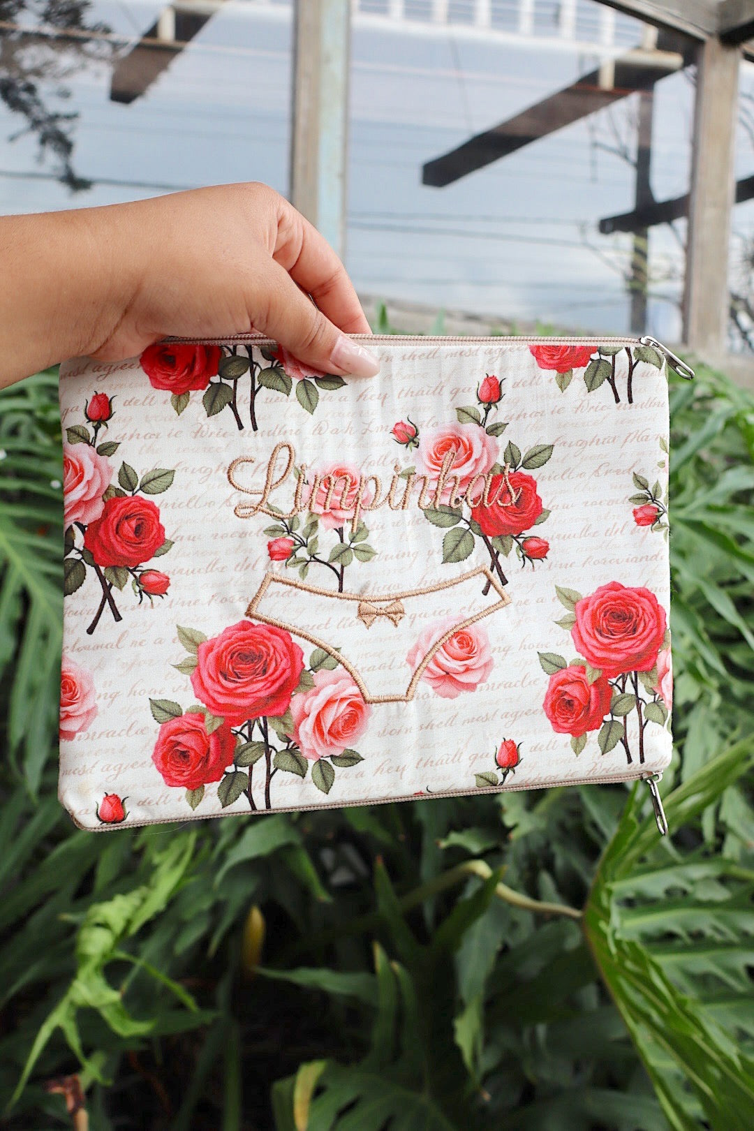 Necessaire Porta Calcinha Limpinha Sujinha P Rosas Vermelhas