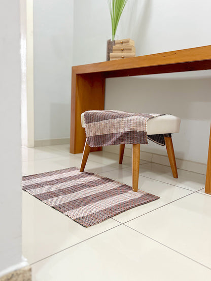 Par de Tapete de Malha Sem Franja Listrado Cinza