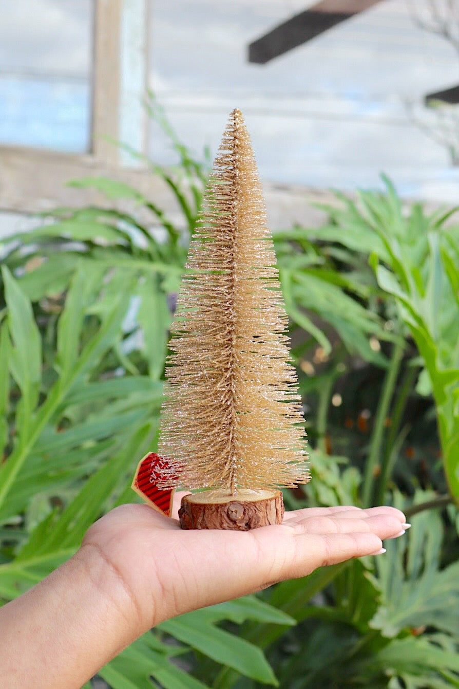 Mini Árvore de Natal Pinheiro Dourada
