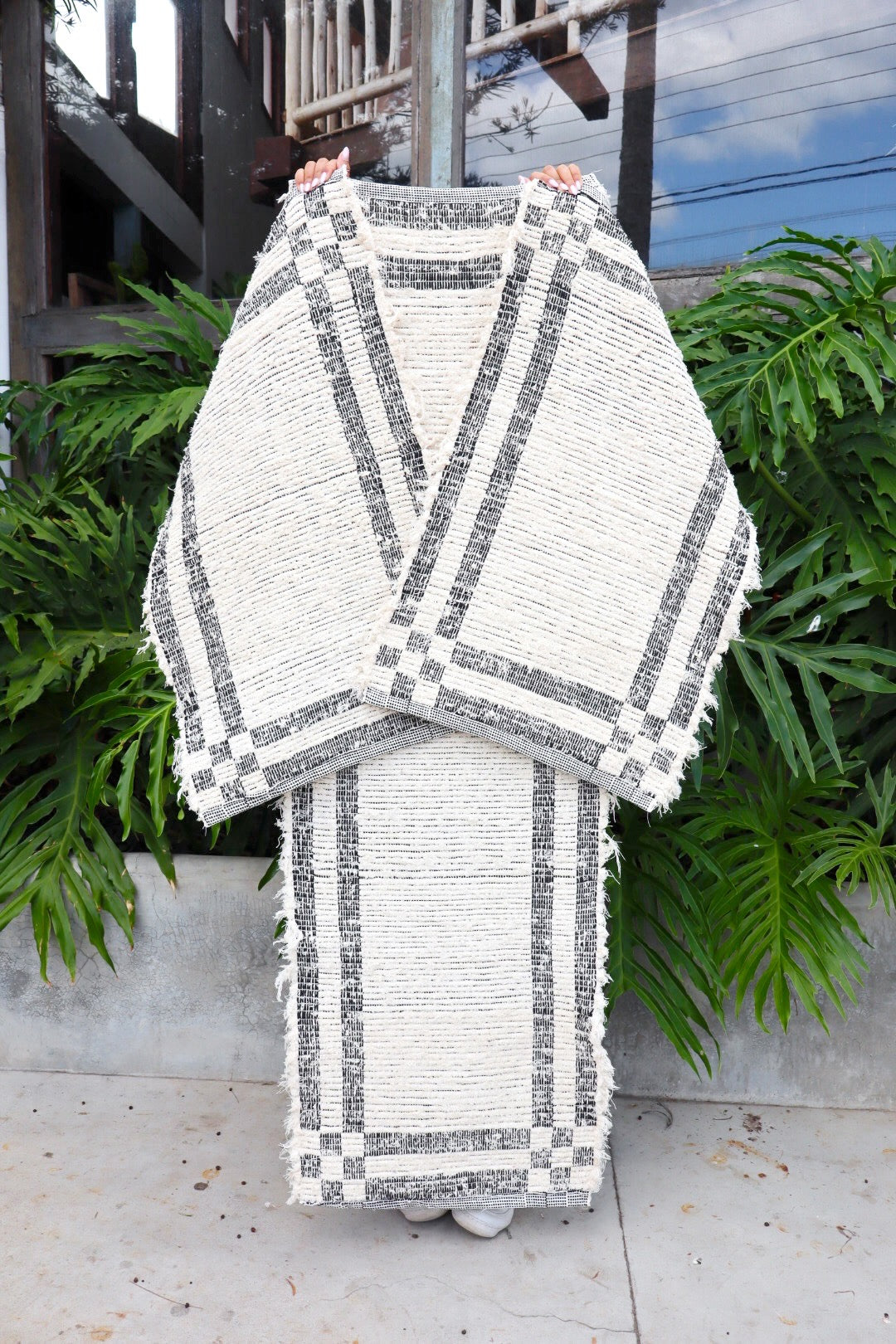 Jogo de Passadeira Felpudo Dupla Face Preto Sem Franja