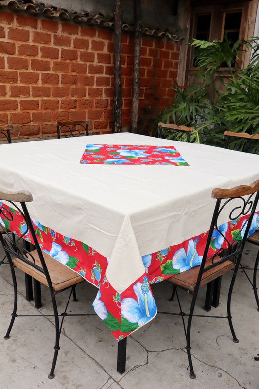 Toalha de Mesa Quadrada Com Barra em Chita Vermelha Mesa 8 Lugares 2,40x2,40m