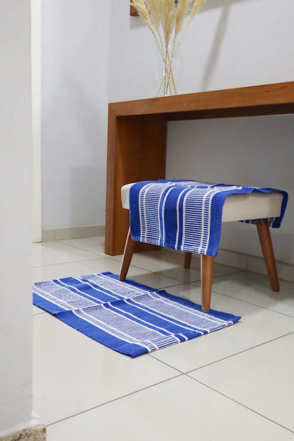 Tapete em Linha Listrado Azul Caneta 48x78cm