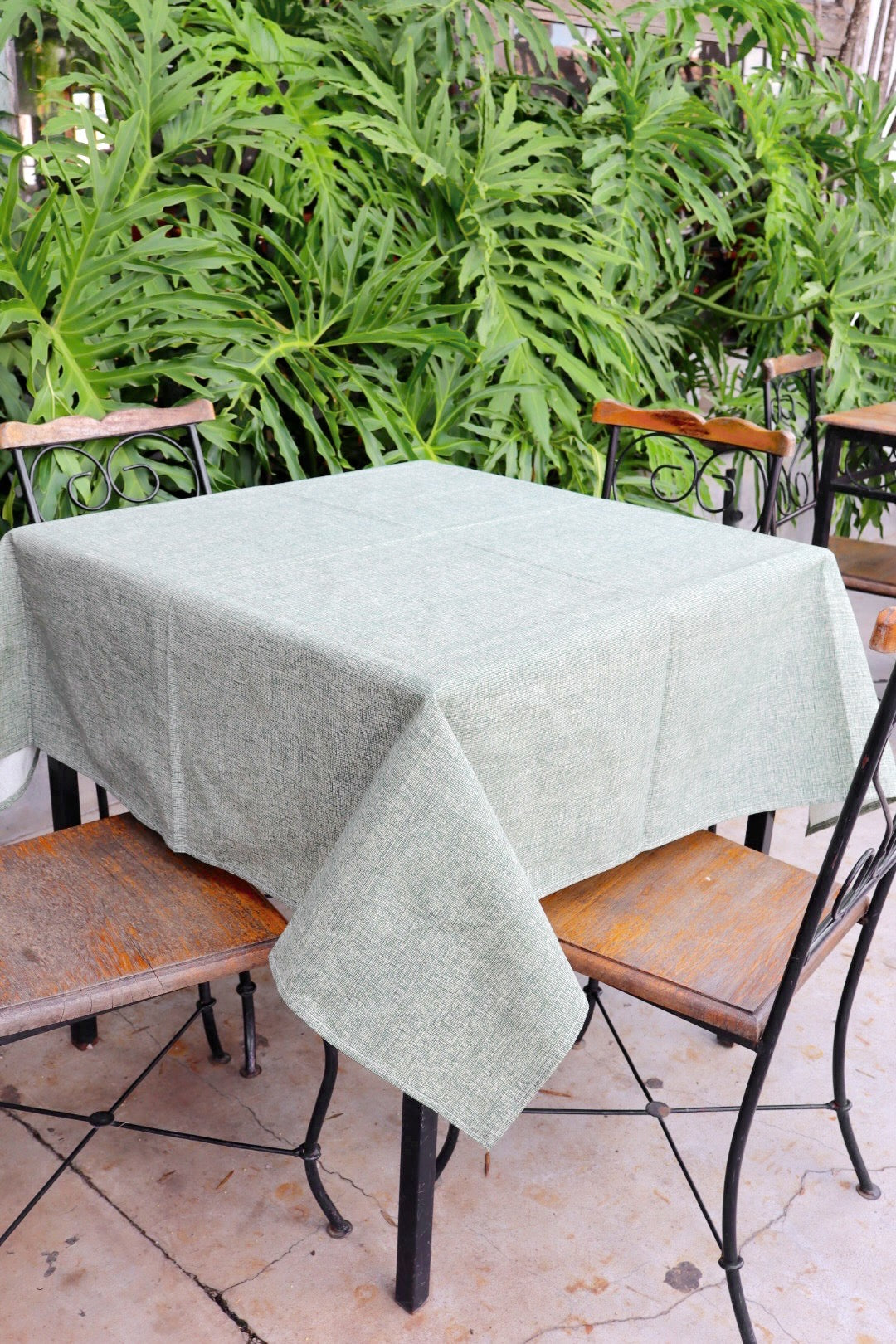 Toalha de Mesa Impermeável Mesclada Verde 1,45mx1,5m