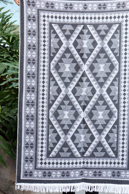 Tapete Kilim Antep 1,00x1,50m Cinza DES 006