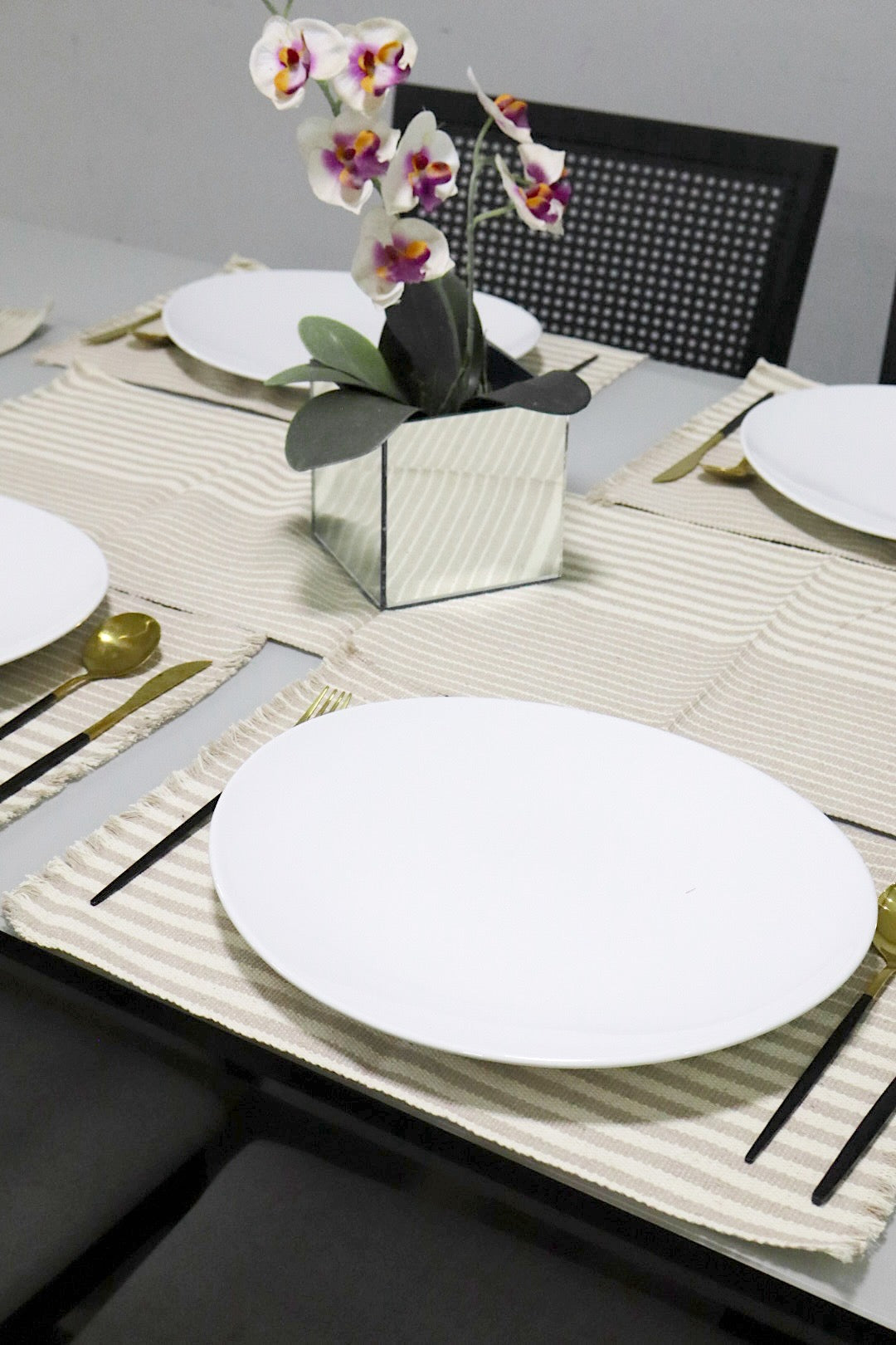 Jogo Americano Comum Bege e Cru 7 Peças