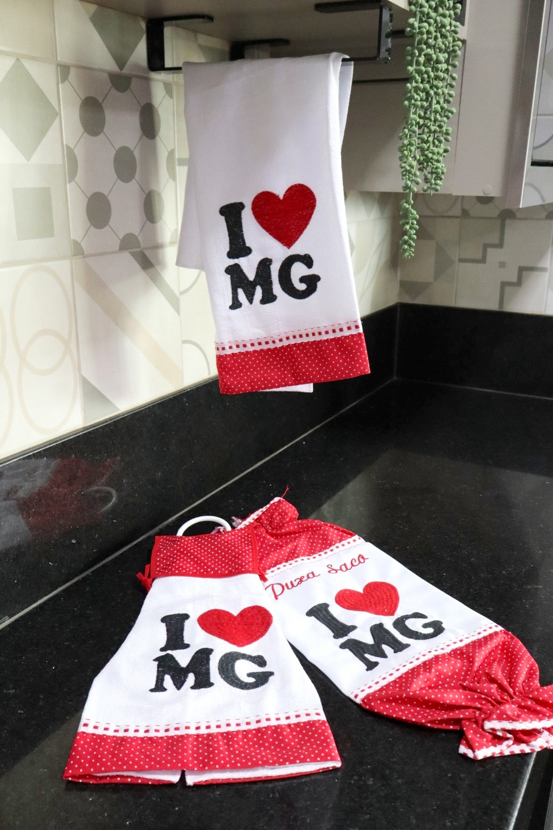 Kit Cozinha 3 Peças - Bate Mão, Pano De Prato E Puxa Saco I Love MG