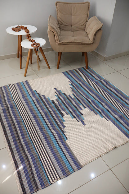 Tapete de Bico Linha Trabalhado Azul 1,50x1,50m