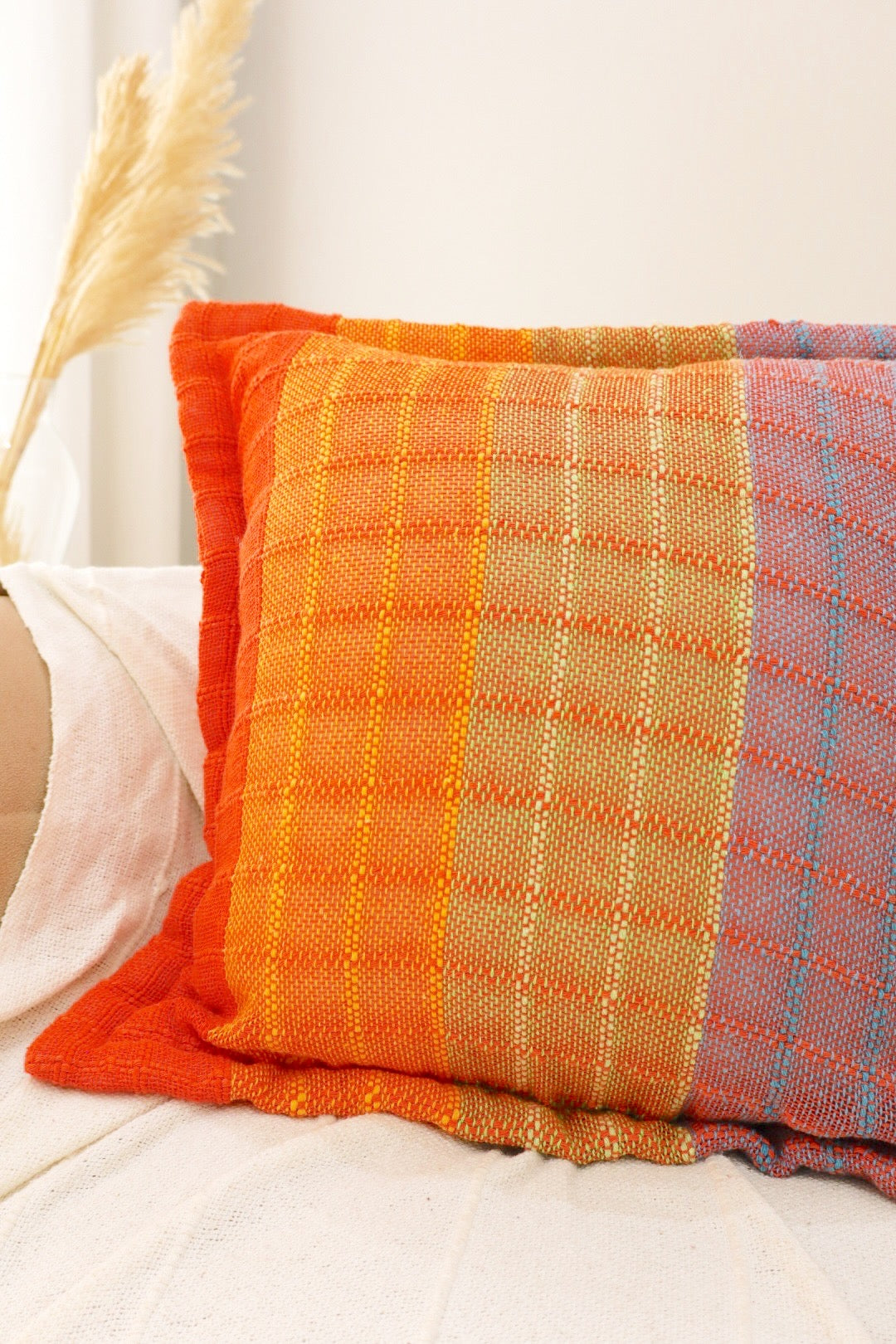 Capa de Almofada Decorativa em Algodão Arco Íris 45x45