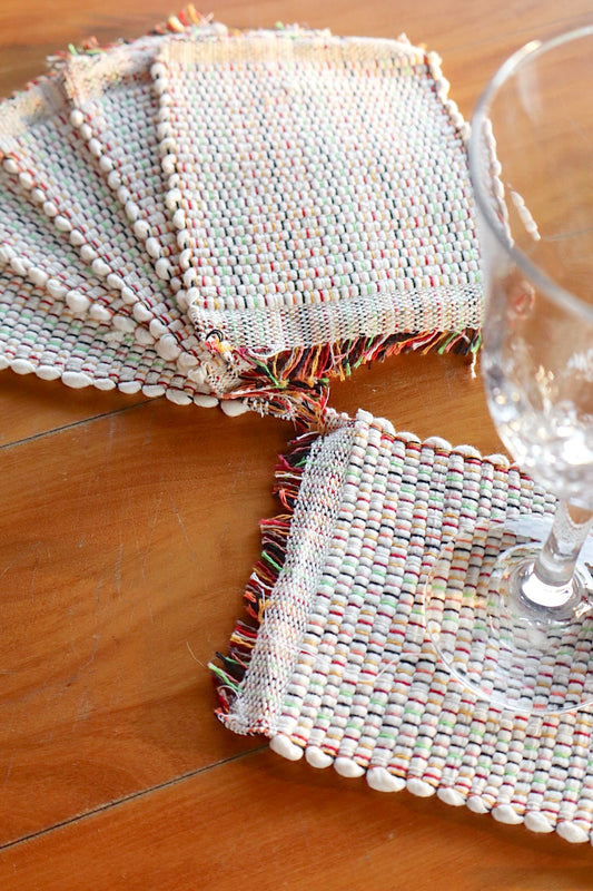 Kit 6 Porta Copos / Descanso Para Copos em Malha Branco