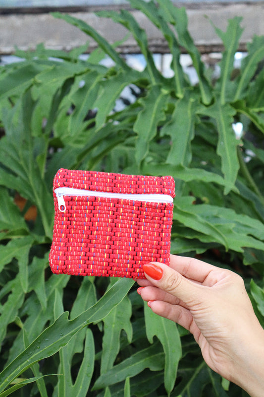 Porta Níquel Malha Tear Vermelho